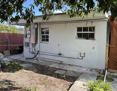 10420 NW 36th Ct, Miami, FL 33147 - photo 7