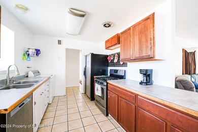 4101 Country Club Dr, Farmington, NM 87402 - photo 6