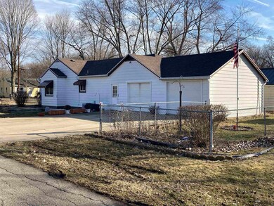 301 E Adams St, Osceola, IN 46561 - photo 3