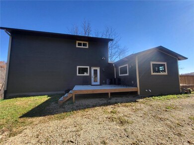 N2183 Erickson Rd, Ettrick, WI 54627 - photo 5