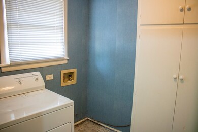 2100 Oaklawn Dr, Midland, TX 79705 - photo 7