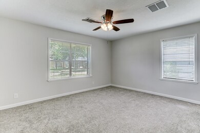 10206 Glenmawr Dr, Houston, TX 77075 - photo 7