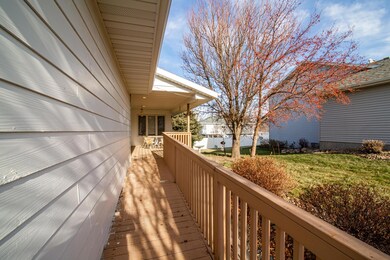 Front Entrance Maintenance Free Deck