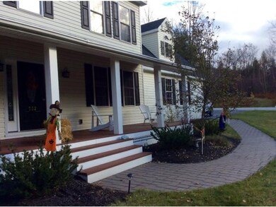 532 Victoria Dr, Rutland, VT 05701 - photo 2