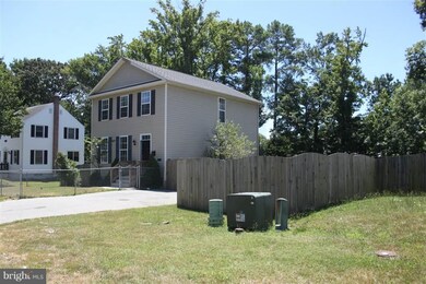 21771 N Essex Dr, Lexington Park, MD 20653 - photo 2