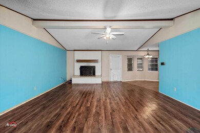 2801 Chandler St, Kilgore, TX 75662 - photo 6