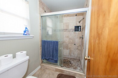 206 E G St, Jenks, OK 74037 - photo 7