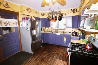 229 Elm St, Hardwick, VT 05647 - photo 7