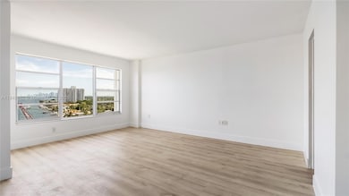 Jockey Club unit 15F, Miami, FL 33181 - photo 7