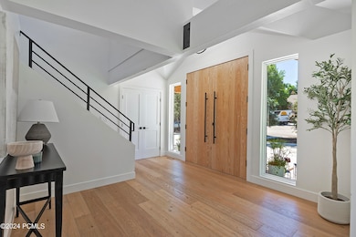 1504LakeFrontCt-052