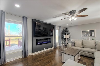 16816 Landmark Loop, Holt, MO 64048 - photo 7