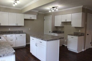 Awesome center island for food prep that has count