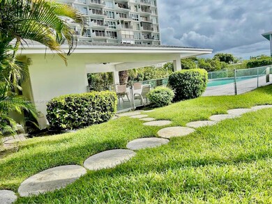 930 SE 9th Ave unit 11, Pompano Beach, FL 33060 - photo 6