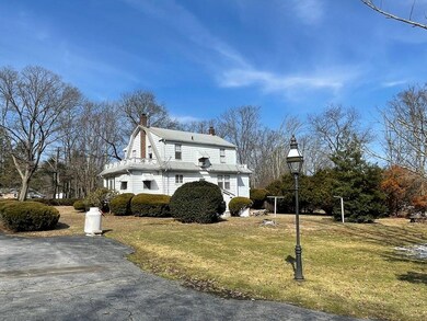 150 Draper Ave, North Attleboro, MA 02760 - photo 4