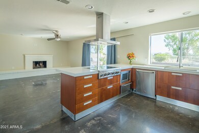 Kitchen 4