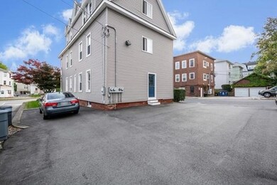 87 Hamilton St unit 2, Worcester, MA 01604 - photo 2
