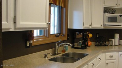 Kitchen sink