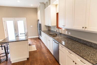 742 S Oakley Blvd, Chicago, IL 60612 - photo 7