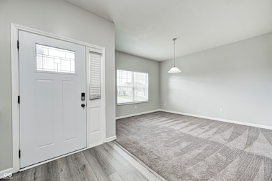 10902 Jimmy Lake Dr, Indianapolis, IN 46239 - photo 5