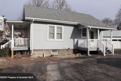 712 W Lackawanna Ave unit Rear, Blakely, PA 18447 - photo 2