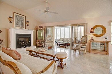 3480 Galesburg Ct, The Villages, FL 32162 - photo 4