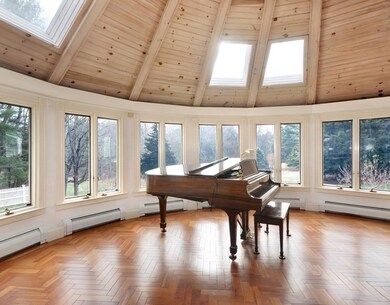 539 Strawberry Hill Rd, Concord, MA 01742 - photo 5