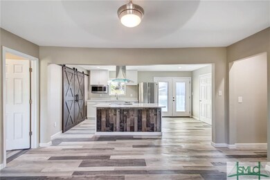 1115 W 40th St, Savannah, GA 31415 - photo 7