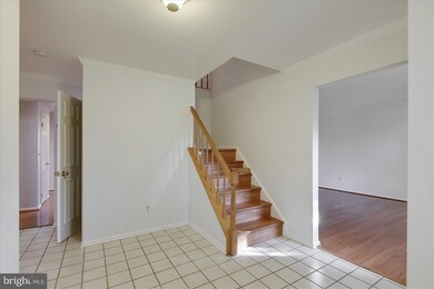 20636 Hartsbourne Way, Germantown, MD 20874 - photo 5