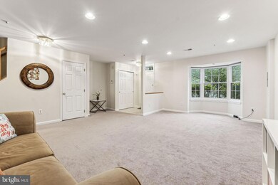 9212 Vanfleet Ct, Laurel, MD 20708 - photo 3