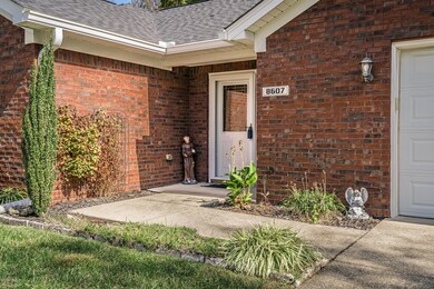 8607 Mill Spring Place unit 8607, Louisville, KY 40228 - photo 5