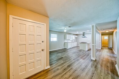 4333 E Toliver St, Houston, TX 77016 - photo 7