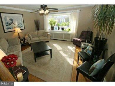 525 W 2nd St, Lansdale, PA 19446 - photo 3