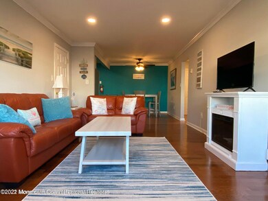 Yacht Harbor unit A3 - Winter, Sea Bright, NJ 07760 - photo 2