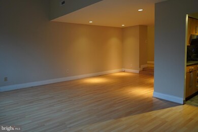 Chestnut Grove Condominiums unit 328, Reston, VA 20190 - photo 2