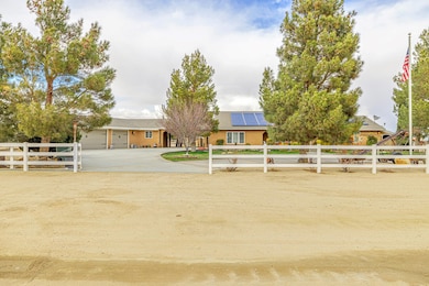 5841 Charan Rd, Rosamond, CA 93560 - photo 4