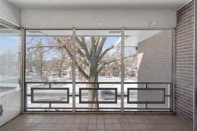 screened in porch
