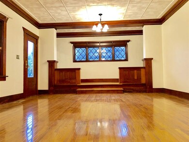 239 S Broadway St, Tekoa, WA 99033 - photo 5