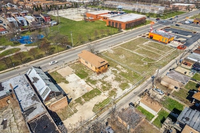 unlisted-address, Chicago, IL 60620 - photo 6