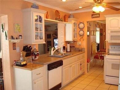 5809 NW 85th Ave, Tamarac, FL 33321 - photo 6