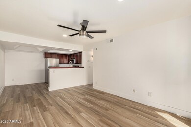 1720 E Thunderbird Rd unit 2044, Phoenix, AZ 85022 - photo 4