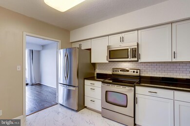 Skyline Square North and South unit 1207N, Baileys Crossroads, VA 22041 - photo 3