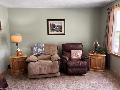 Living Roon