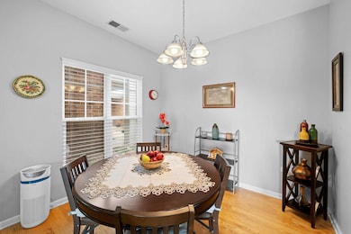 618 Pineridge Dr N unit 618, Oswego, IL 60543 - photo 7