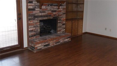 Built in bookshelves and cabinet!