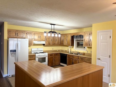 216 Castleridge Dr, Glasgow, KY 42141 - photo 6