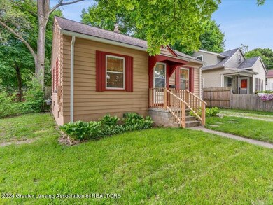 1013 Queen St, Lansing, MI 48915 - photo 2