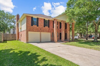 1802 Lavaca St, Friendswood, TX 77546 - photo 2