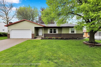 910 Pecos Dr, Lansing, MI 48917 - photo 3