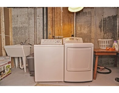 110 Laurelwood Dr unit 110, Hopedale, MA 01747 - photo 5