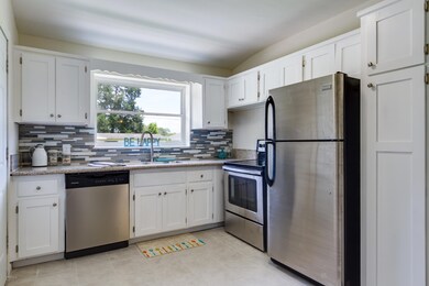 5704 Cedar Forest Dr N, Jacksonville, FL 32210 - photo 4